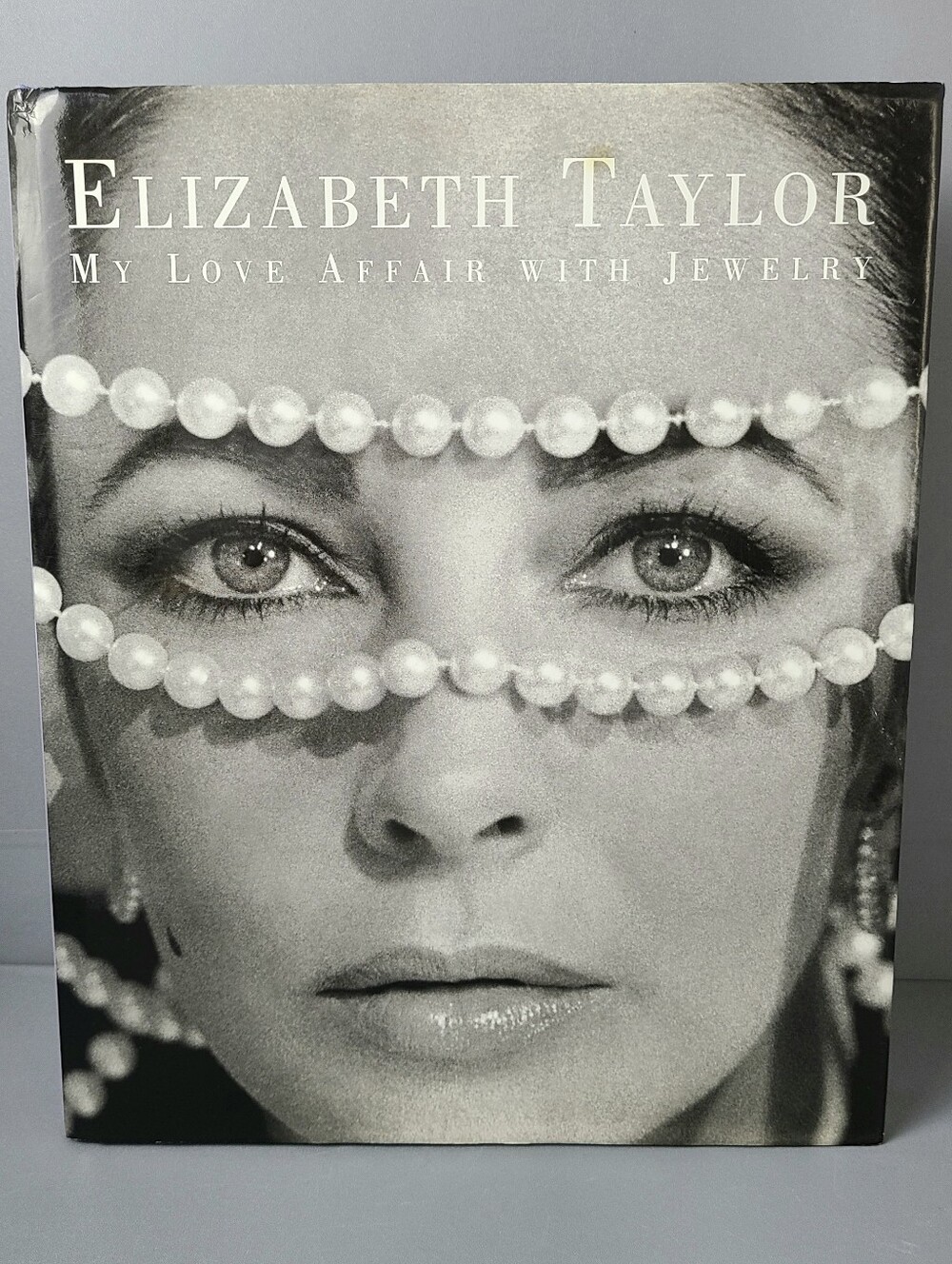 Elizabeth Taylor My Love Affair with Jewelry 2002 Vintage Book